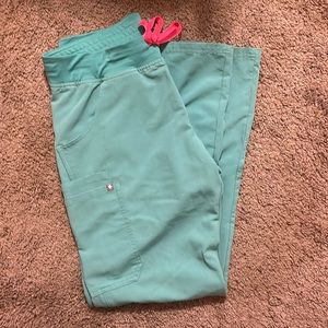 Figs M/T surgical green kade scrub pants